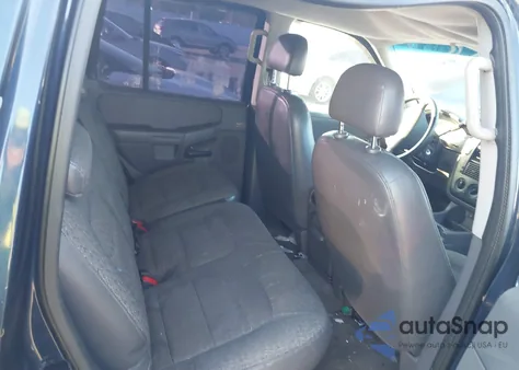 2002 Ford Explorer Xls z USA, uszkodzony, nr VIN 1FMZU62E12ZC50302